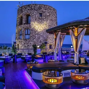 - Alicate Beachfront Apartment-9 Apartamento